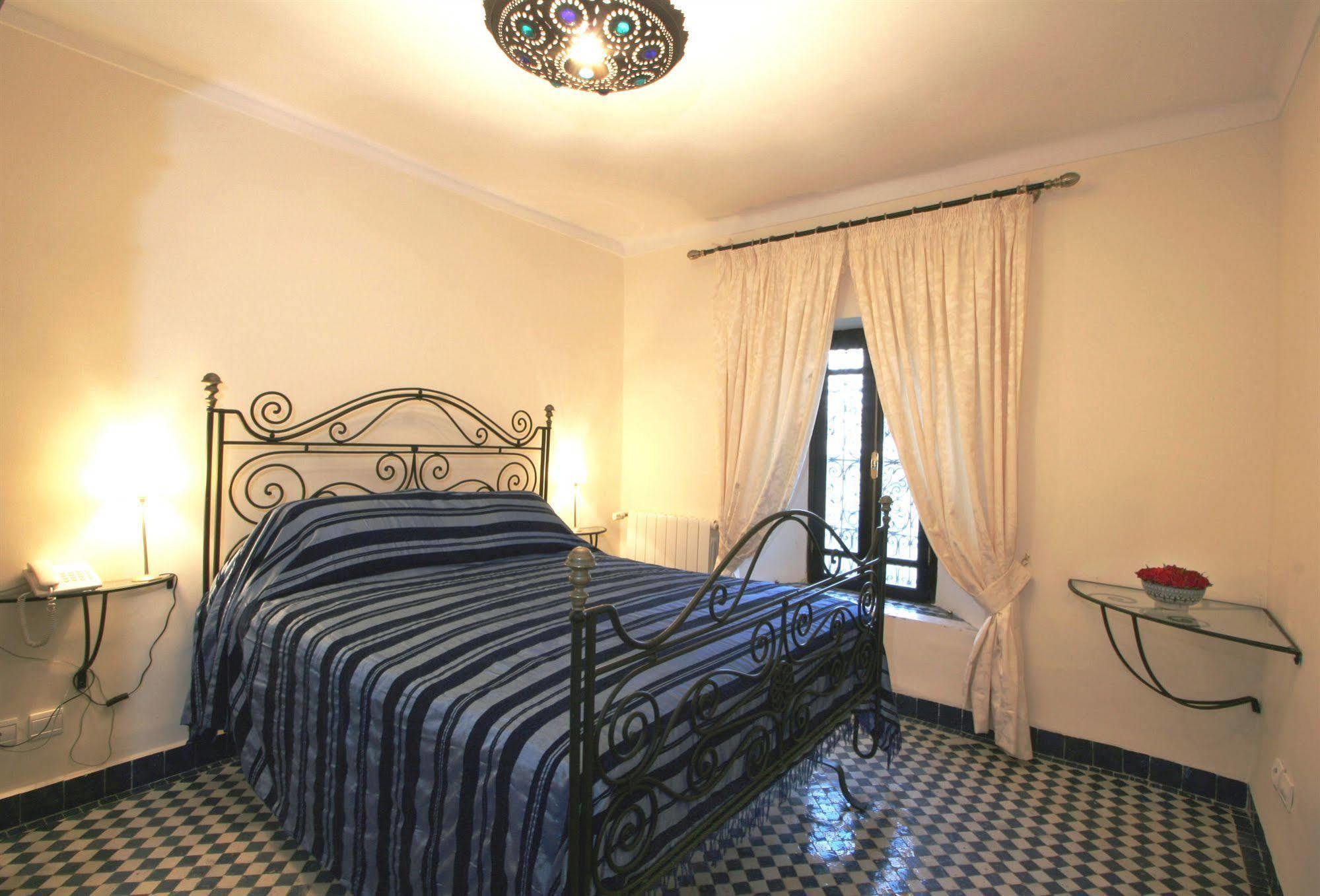 Riad Misbah Fes Luaran gambar