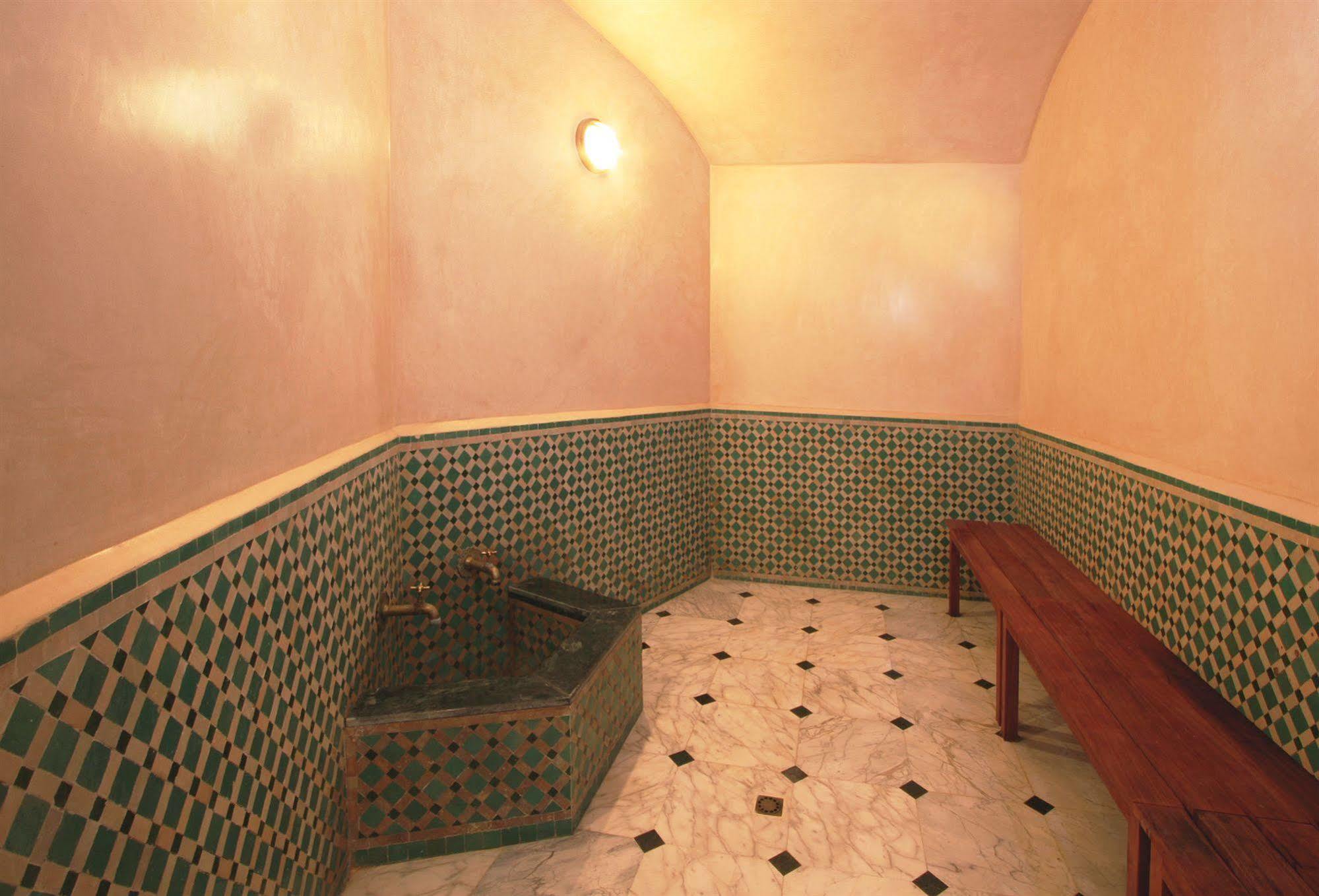 Riad Misbah Fes Luaran gambar